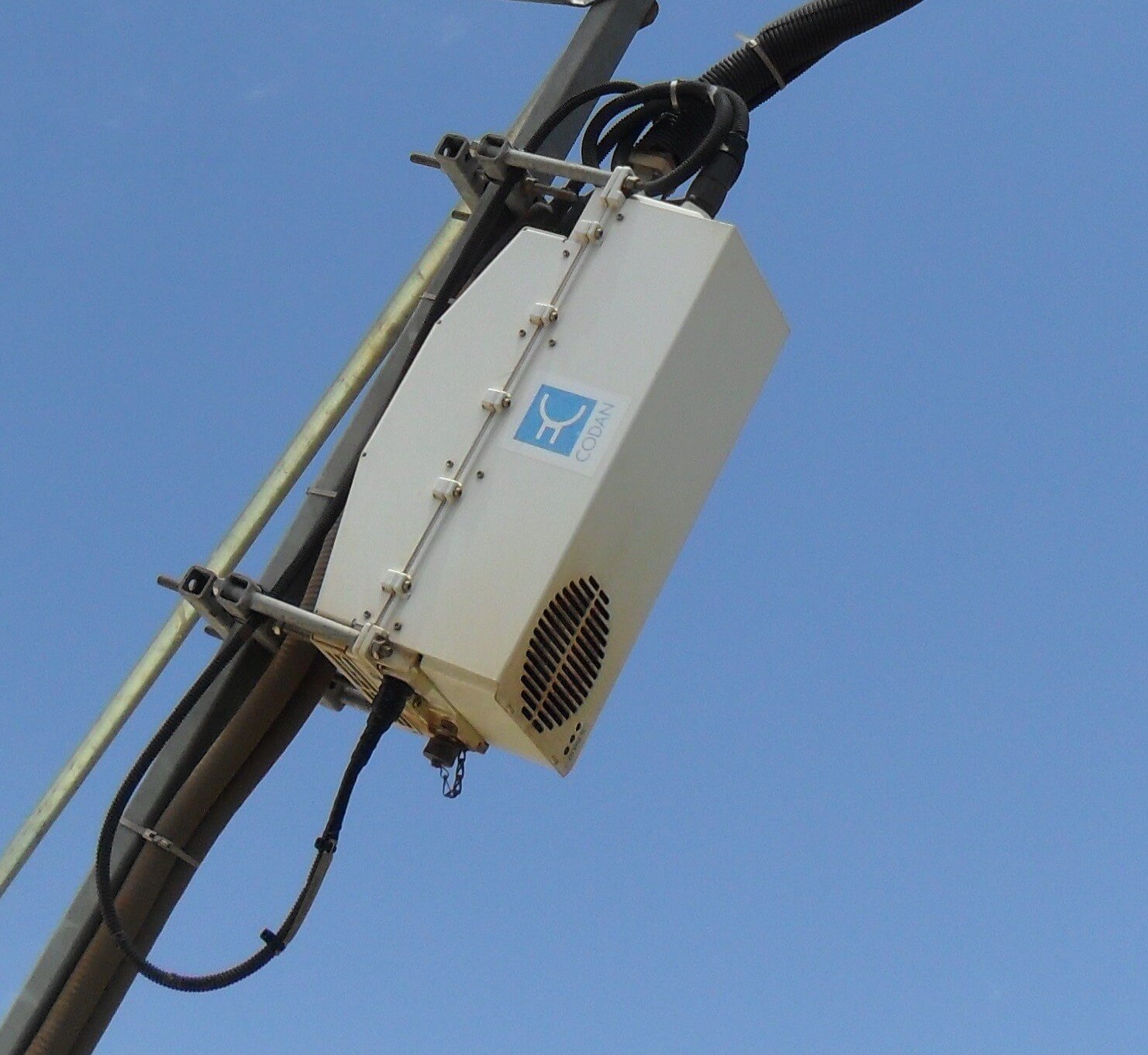 Buc Satellite Definition : BUC Power vs Bandwidth – SECHE